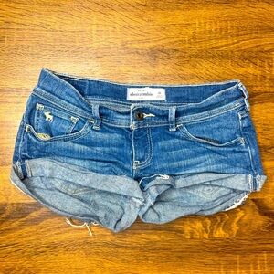 Y2K Abercrombie kids Low Cut Denim Shorts Girls size 14